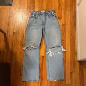 Abercrombie 90s relaxed high rise jean curve love size 26S